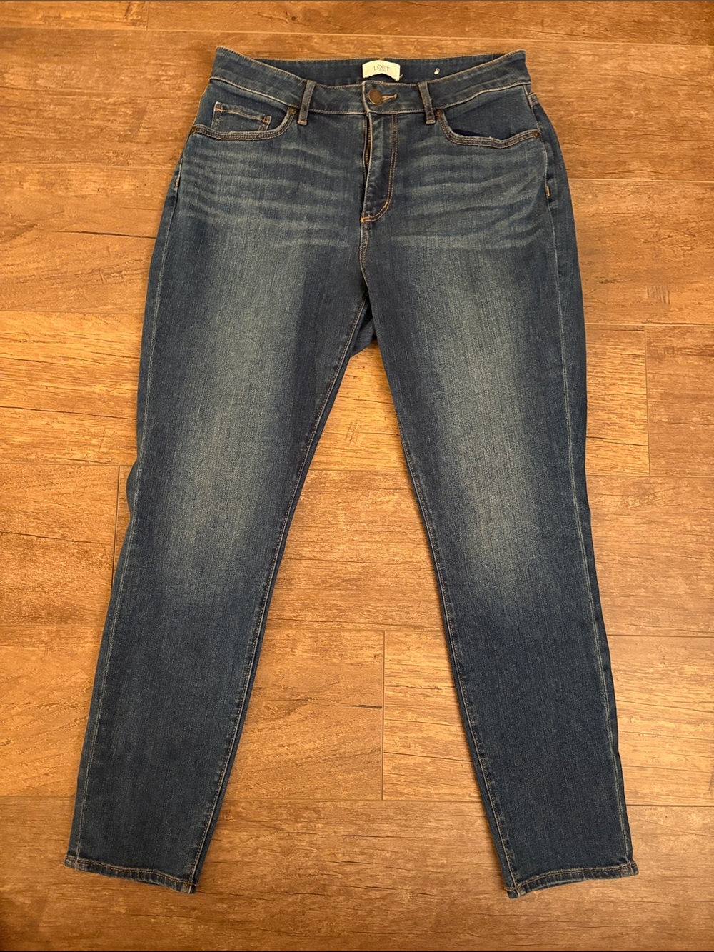 LOFT Women's Medium Wash Skinny Jeans a Curvy Fit